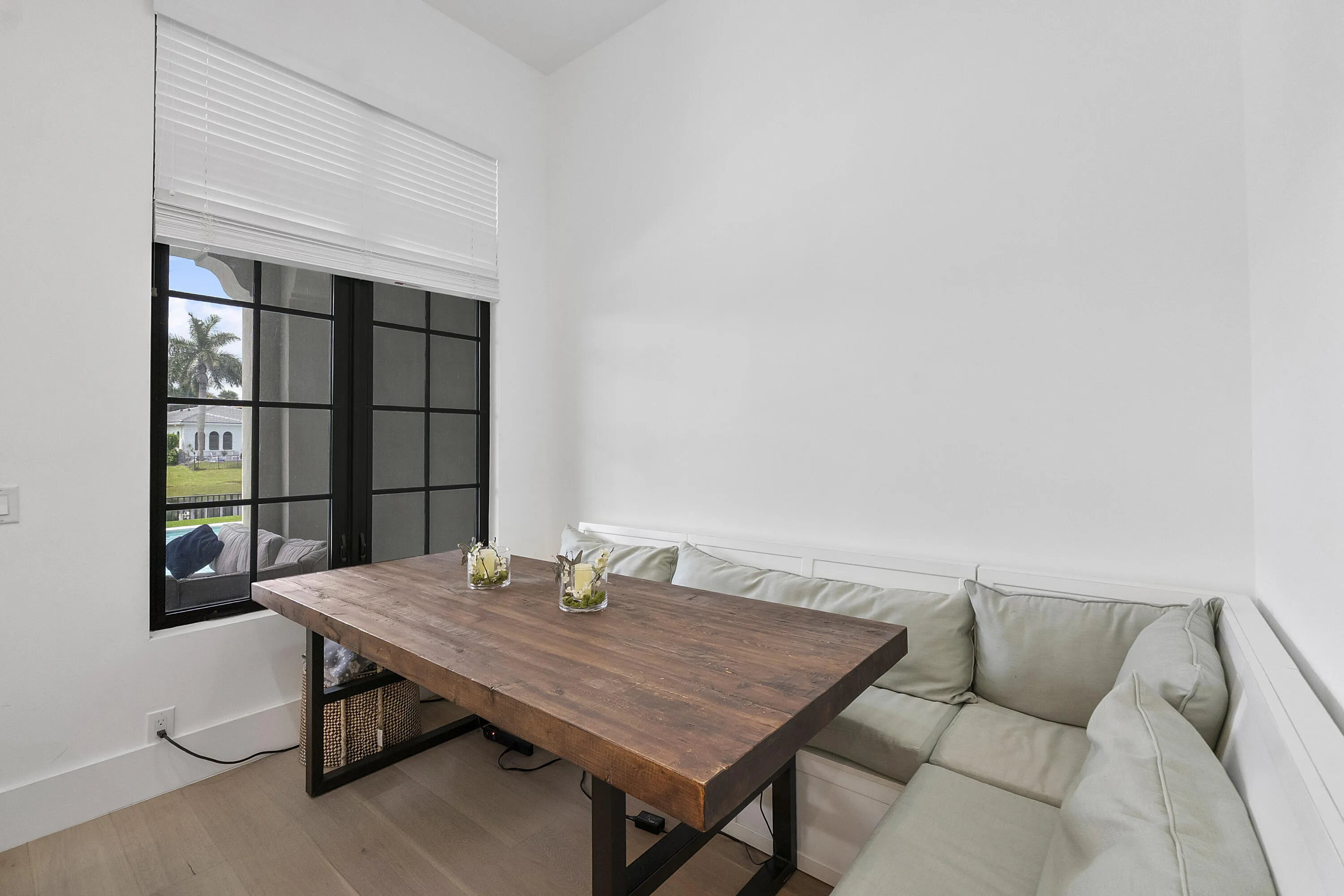 9594 Ginger Ct_046