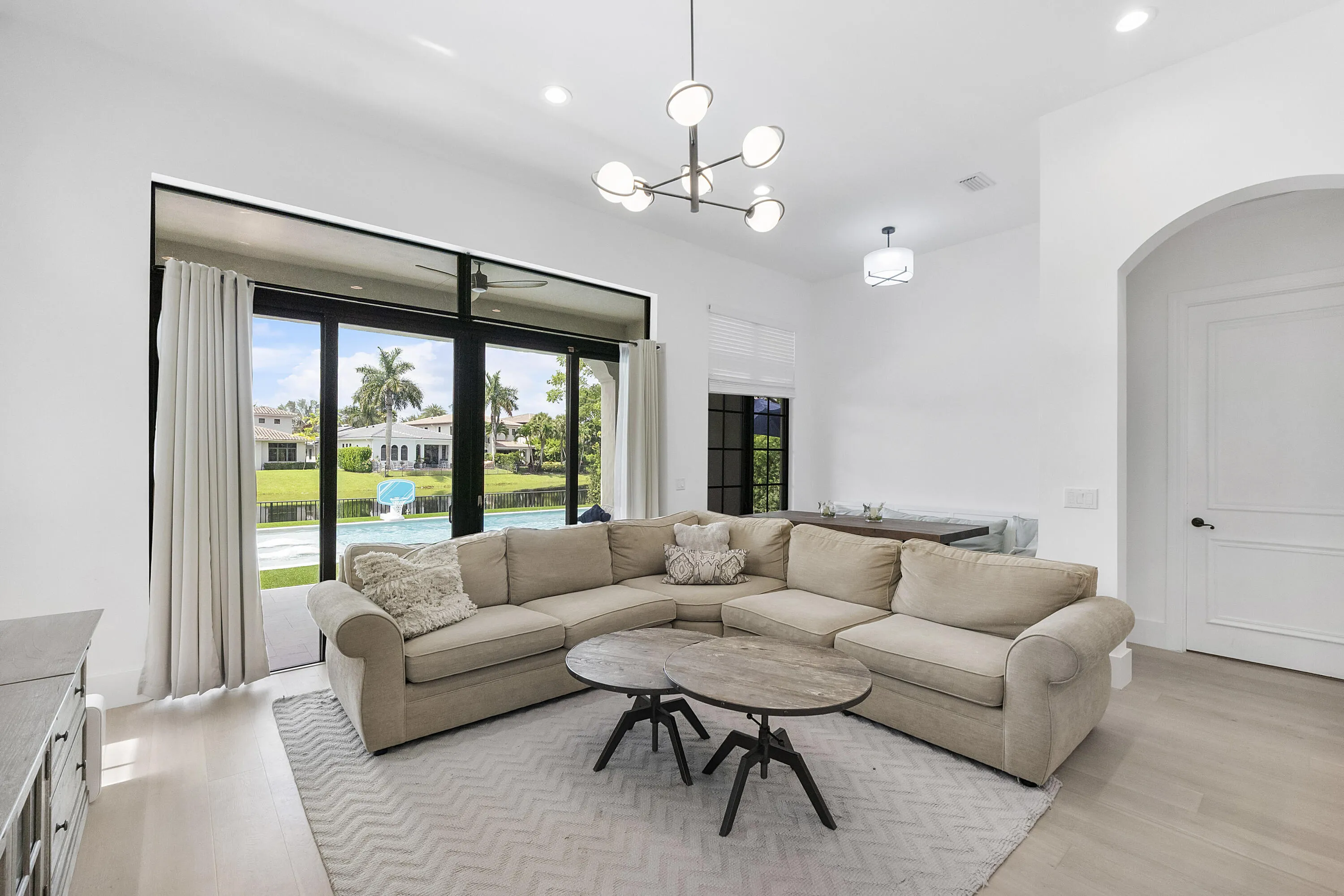 9594 Ginger Ct_044