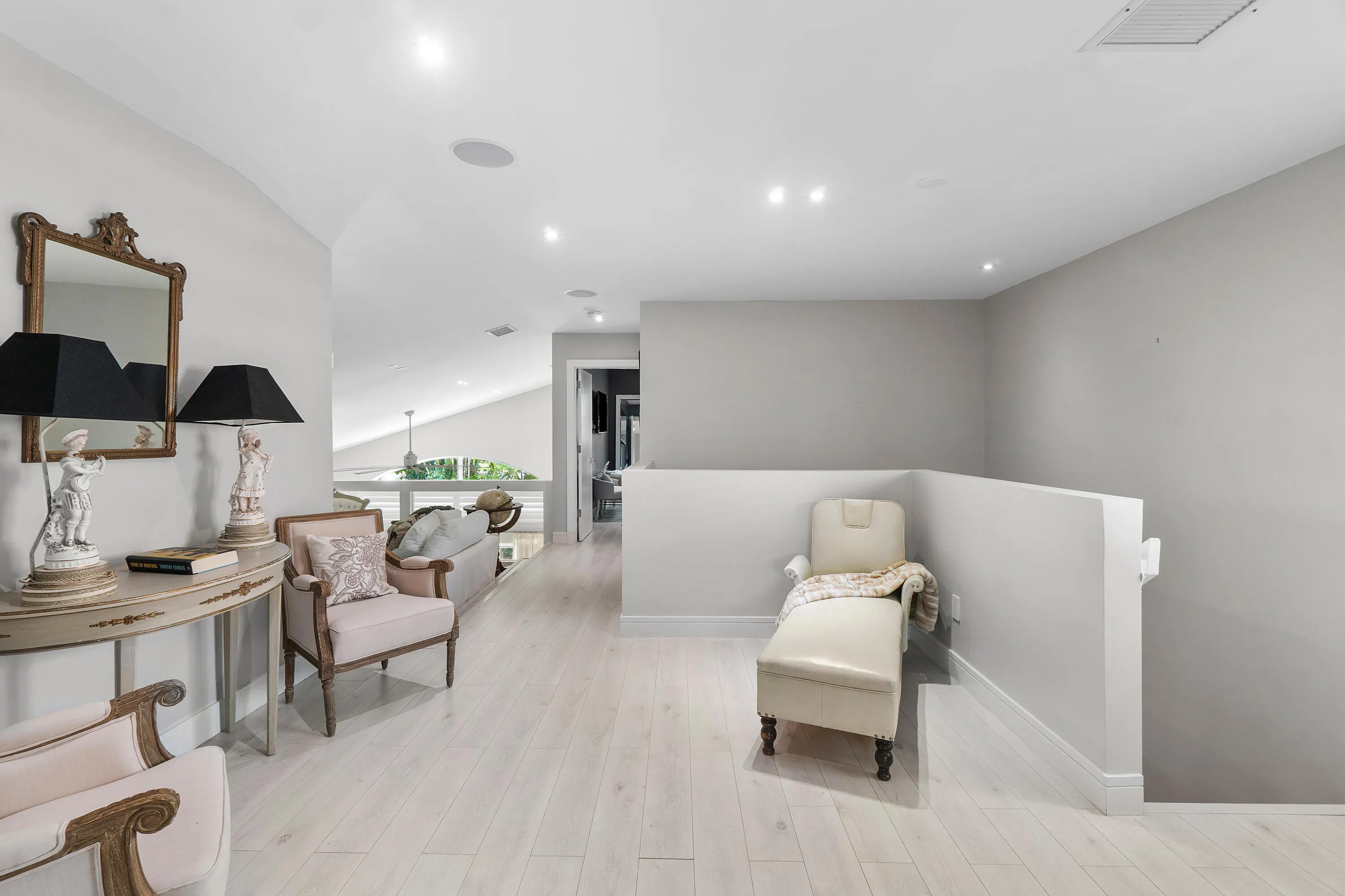 Second Floor Landing
