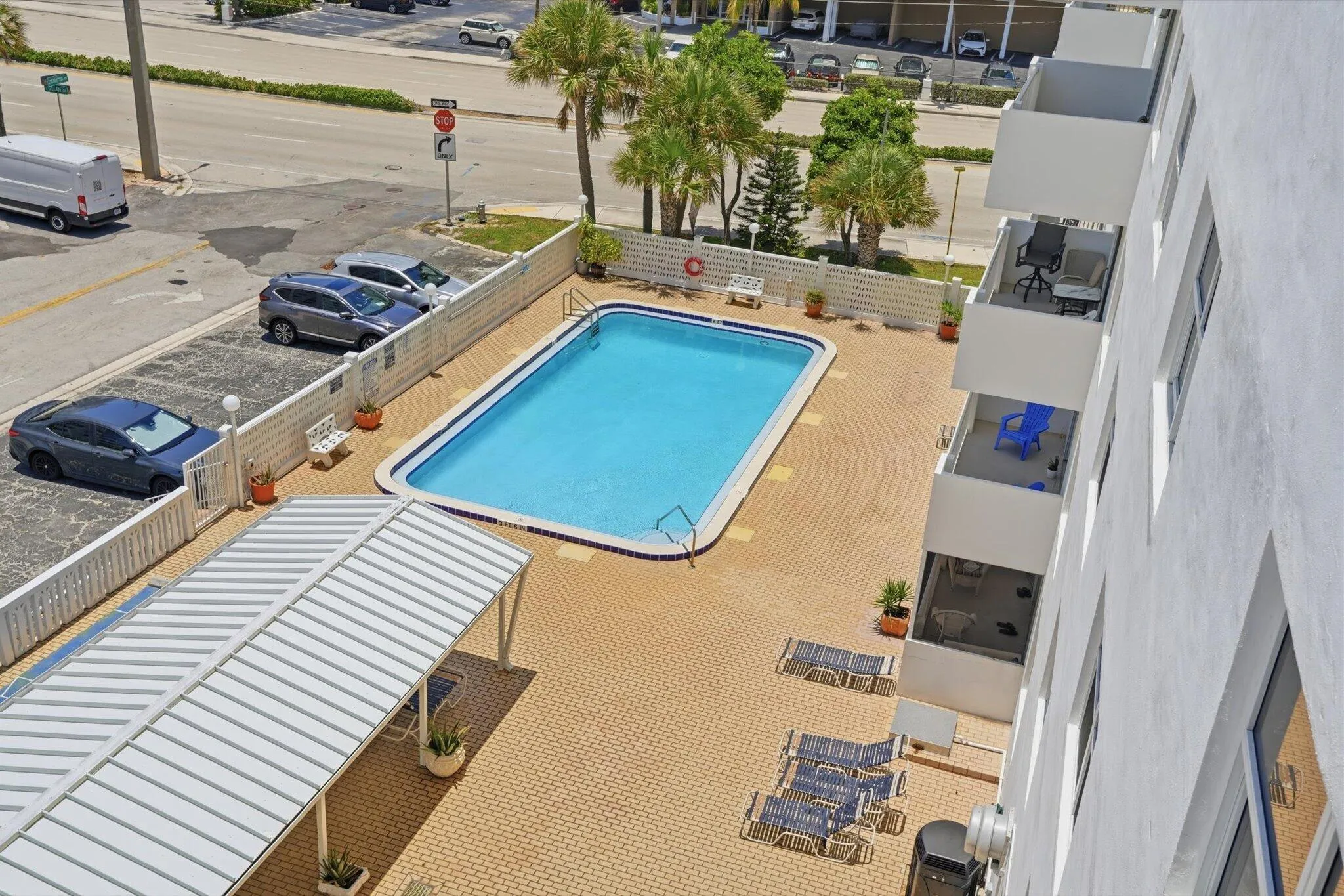 43-1601 S Ocean Dr #506_043