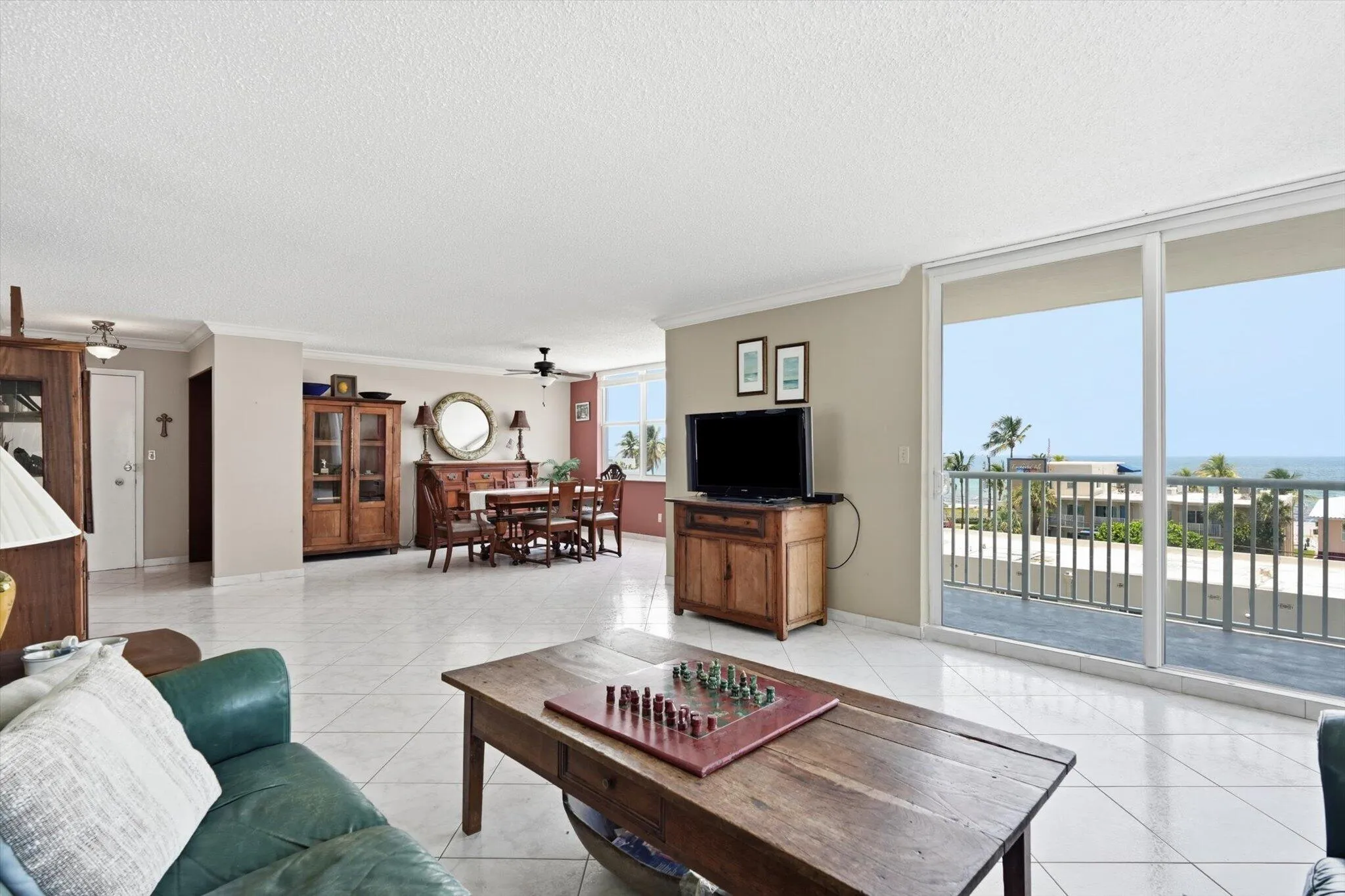 11-1601 S Ocean Dr #506_011