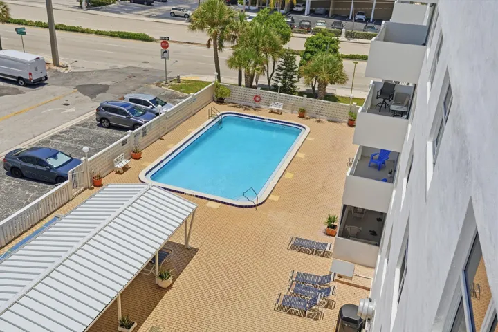 43-1601 S Ocean Dr #506_043