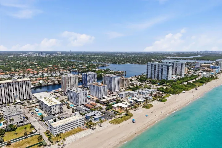 55-1601 S Ocean Dr #506_055