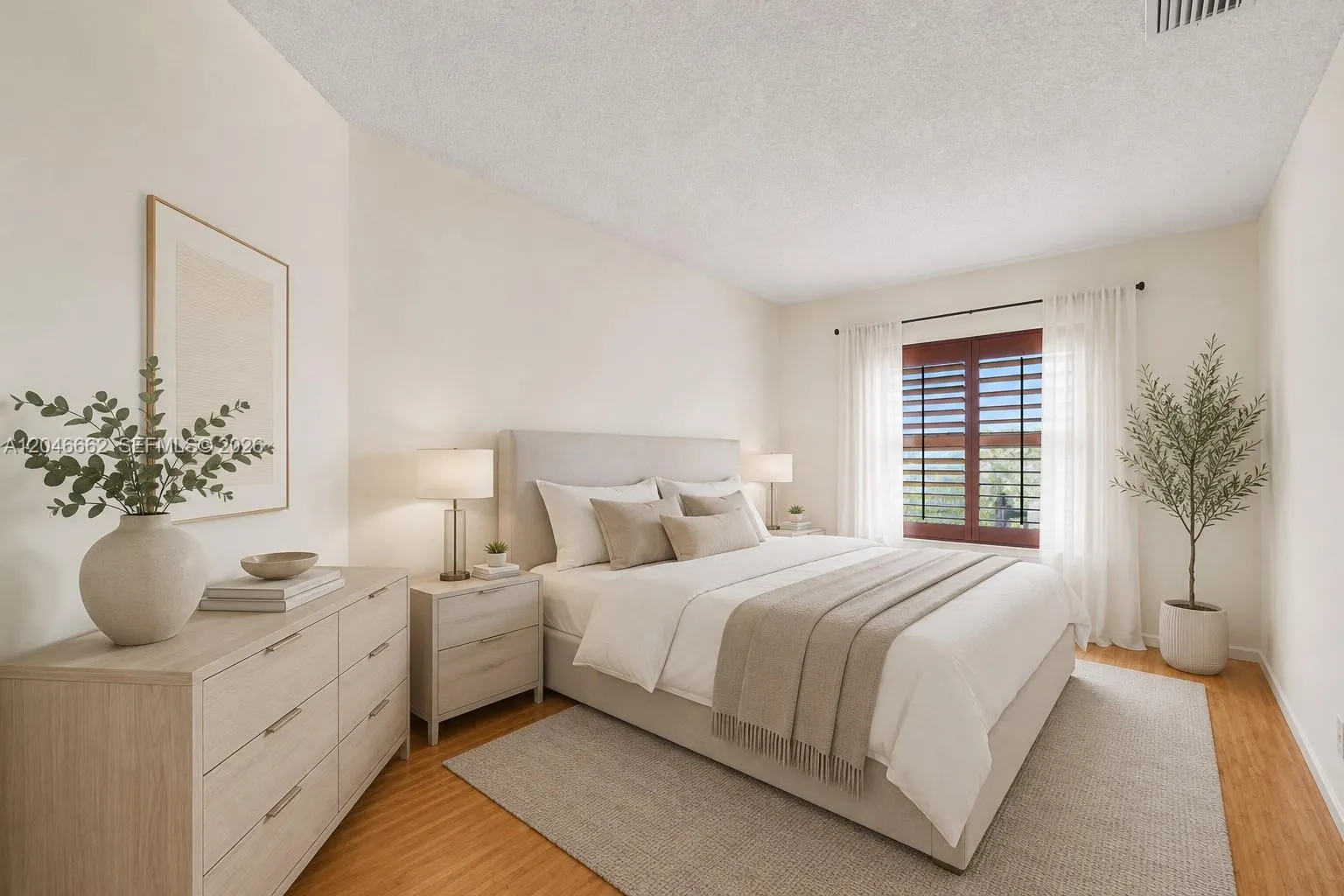 2nd Bedroom
