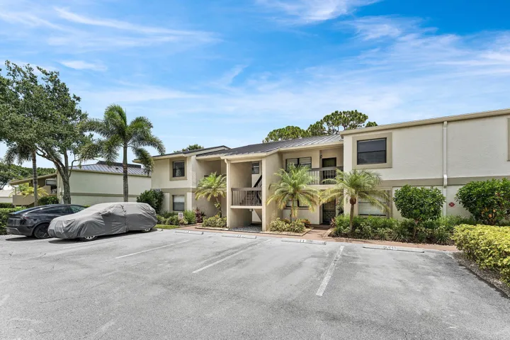 002-12926BriarlakeDrive-201-WestPalmBeac