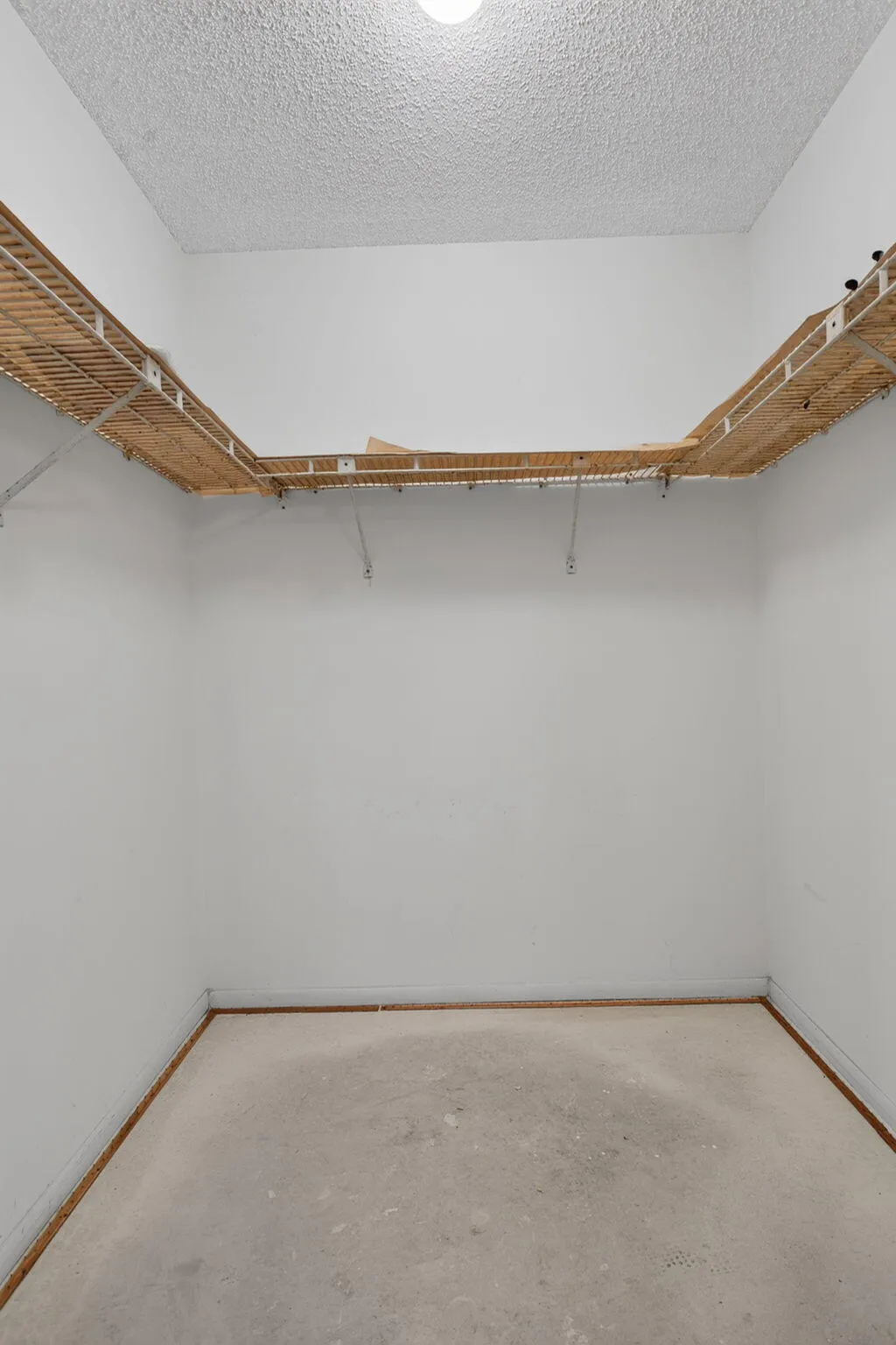 35-web-or-mls-806-1656