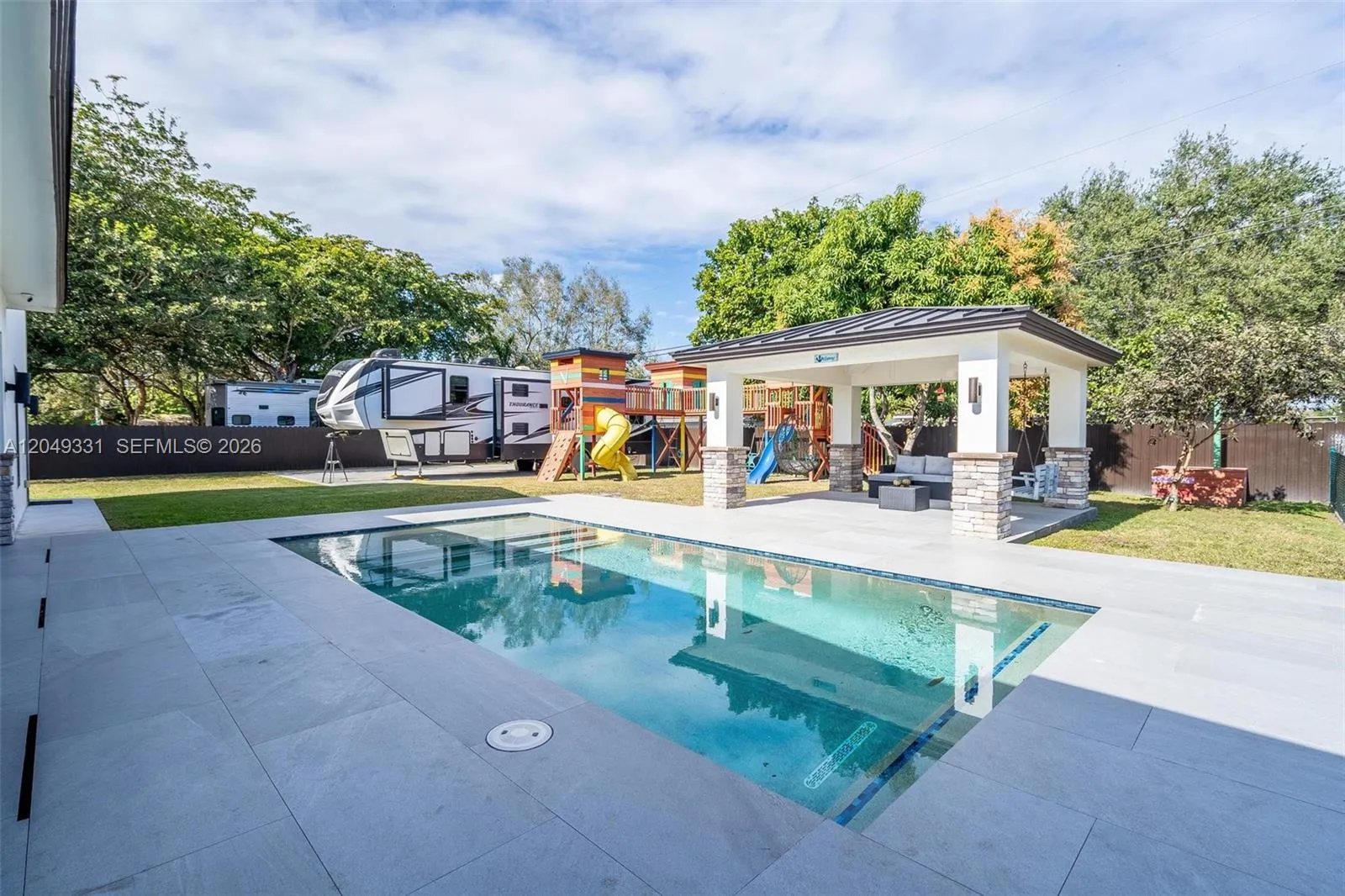 Property photo 61