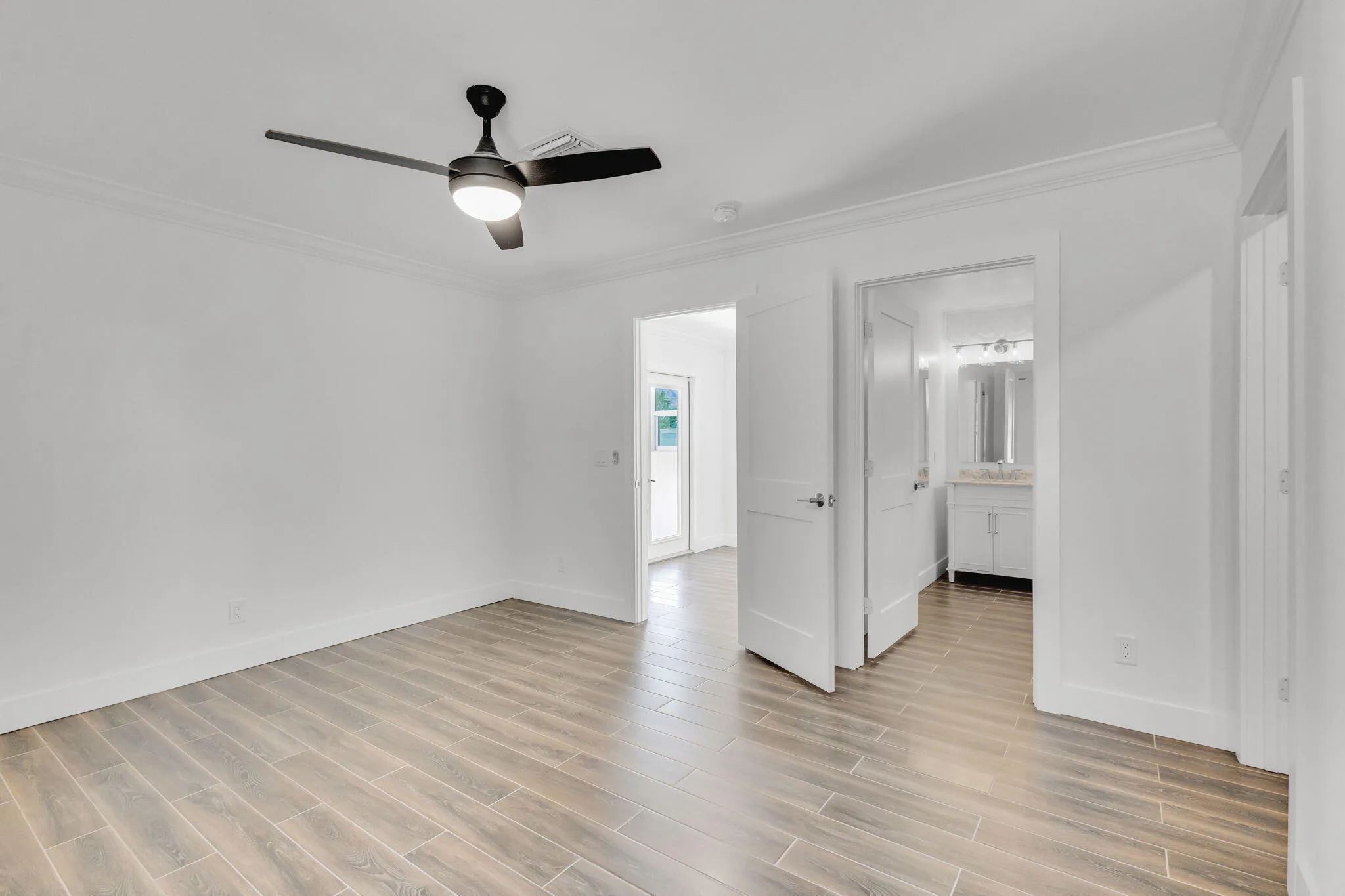 28-web-or-mls-5D1A4875