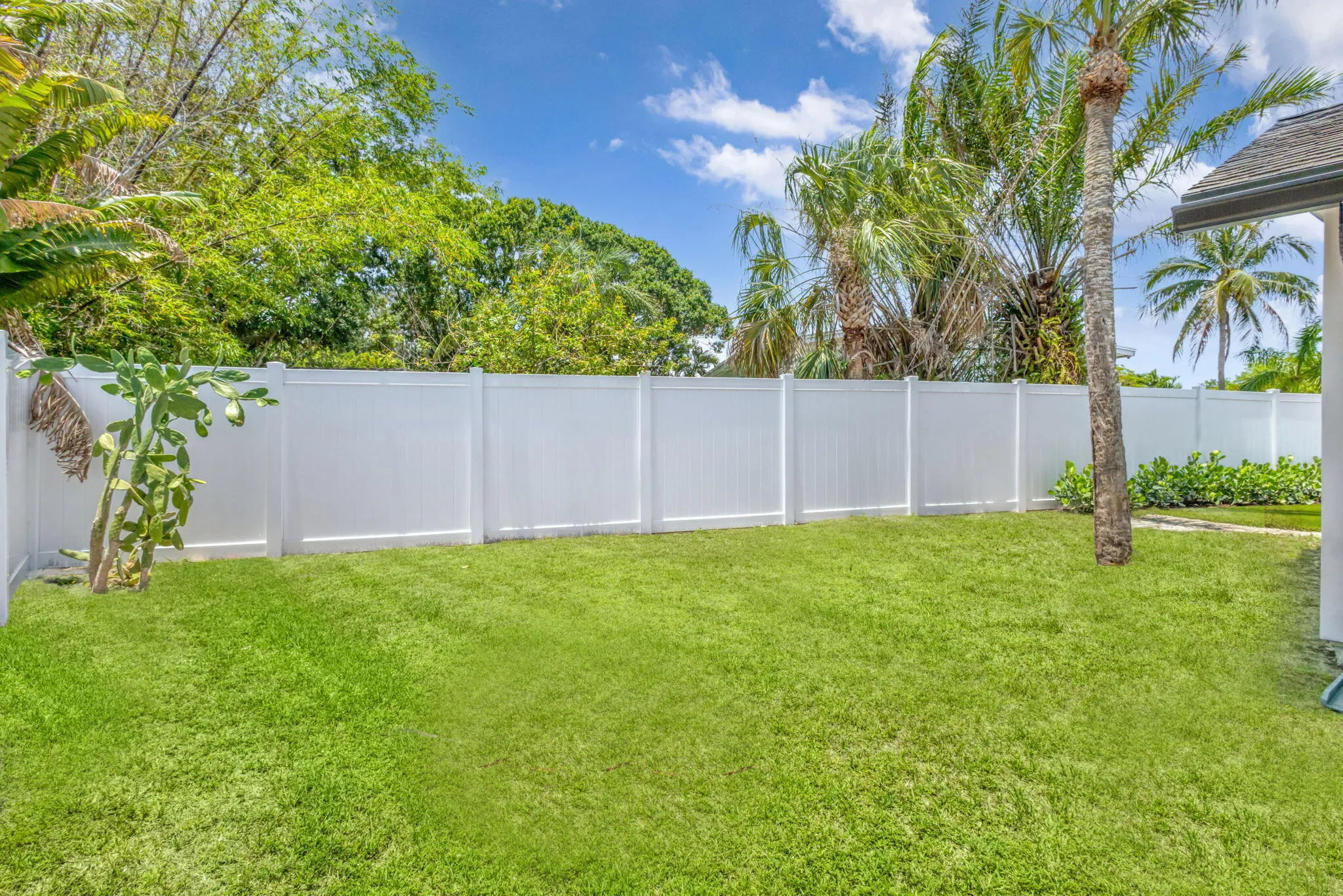 53-web-or-mls-5D1A5054_HDR 2