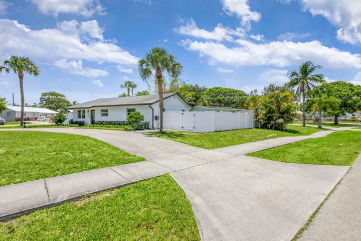 3-web-or-mls-5D1A4964_HDR