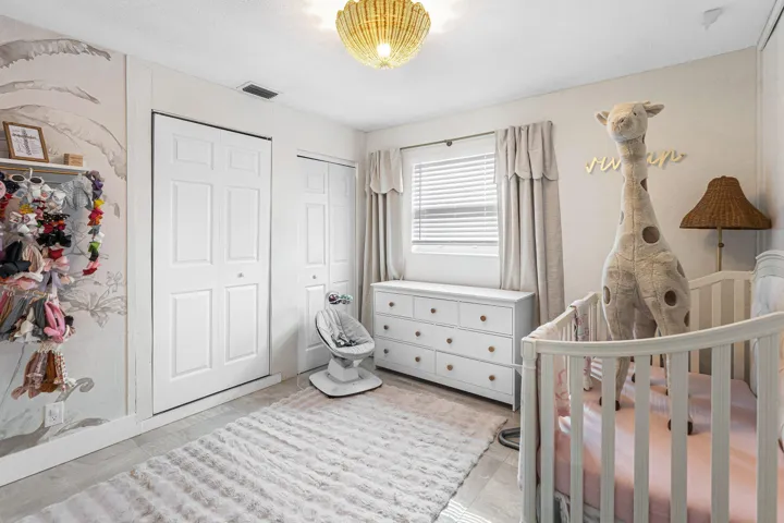 016-711LaurelDrive-WestPalmBeach-FL-3340