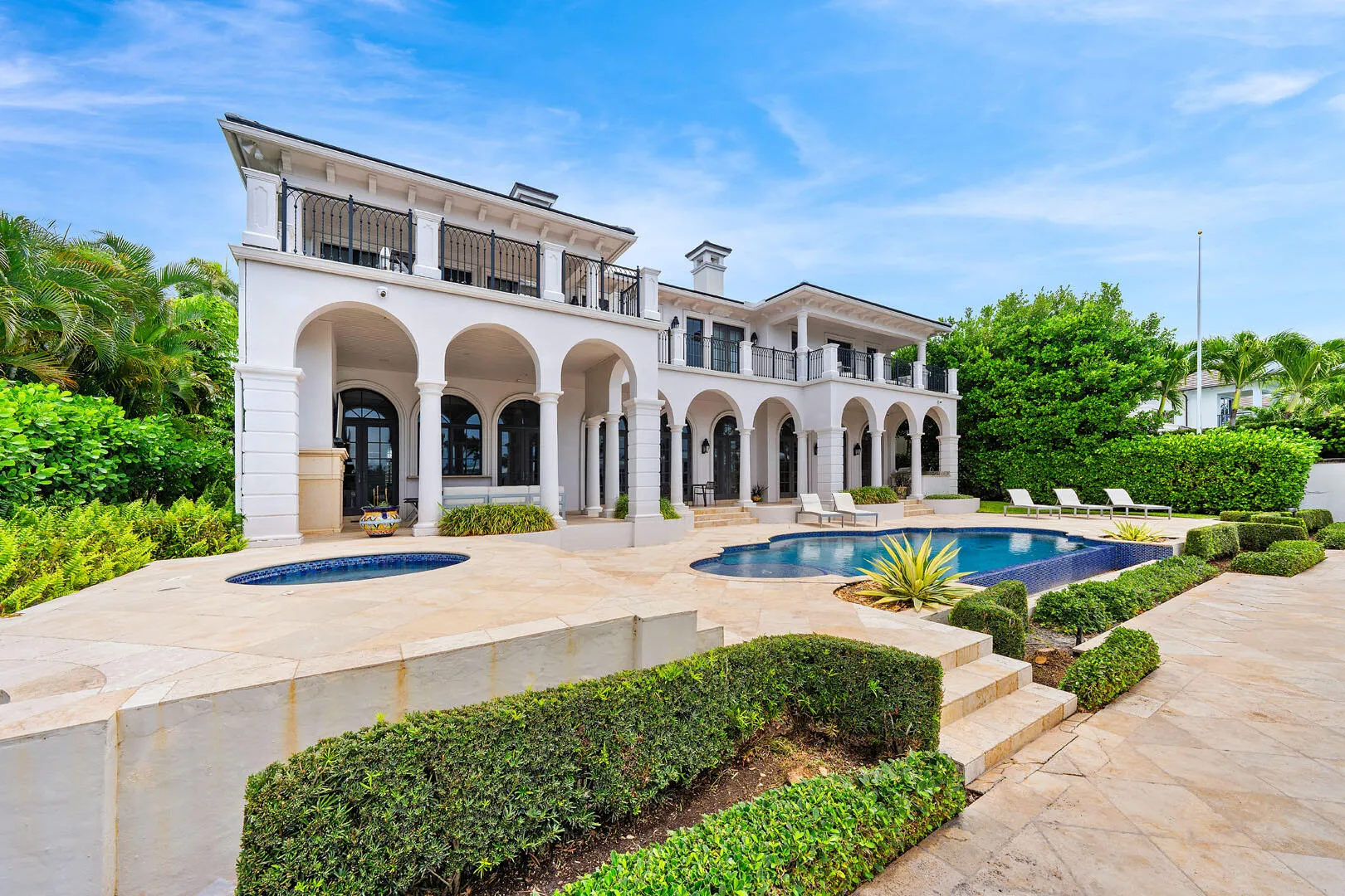 450_South_Maya_Palm_Drive_27