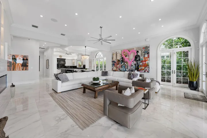 450_South_Maya_Palm_Drive_20