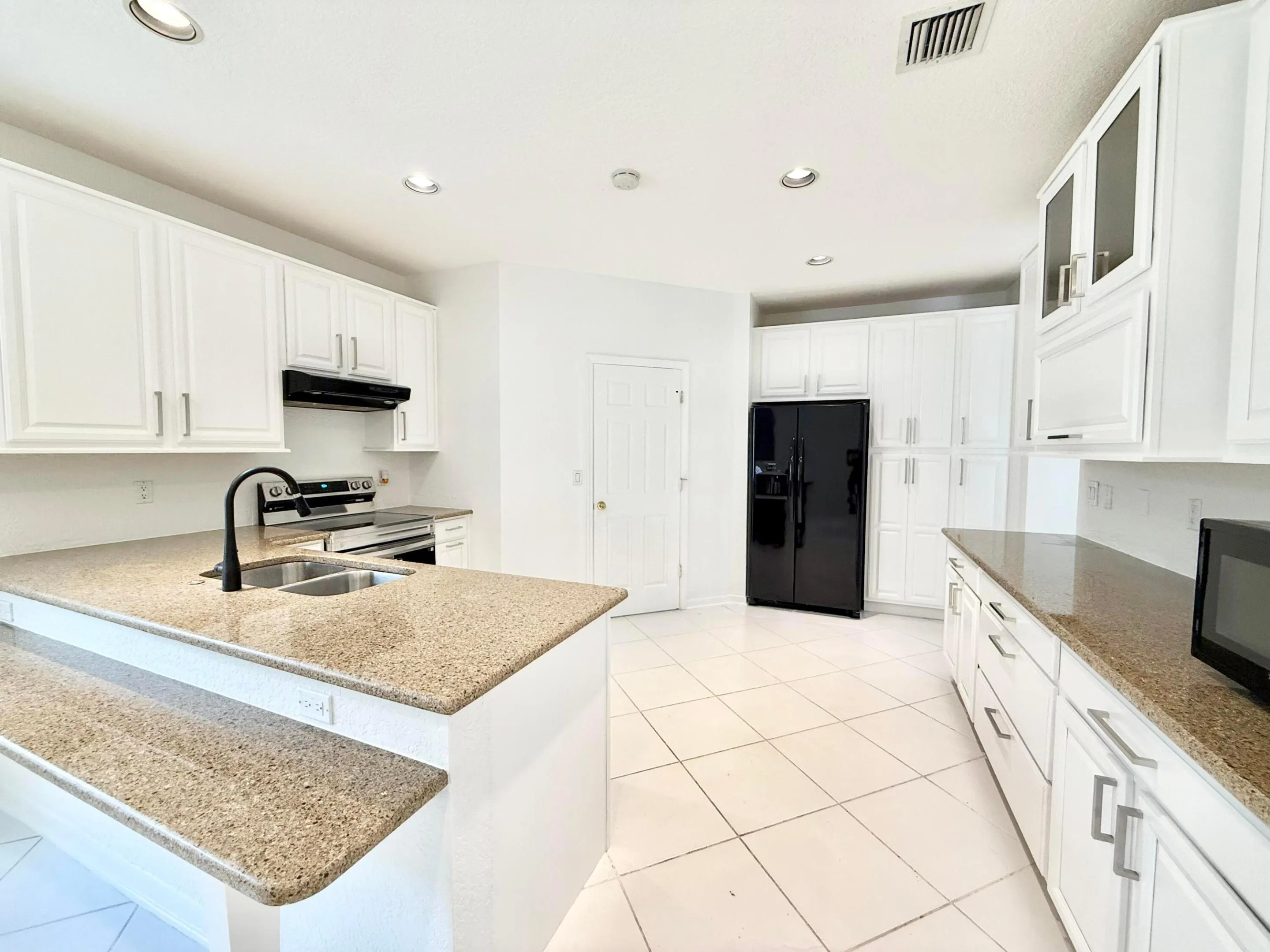 Granite​​‌​​​​‌​​‌‌​‌‌​​​‌‌​‌​‌​‌​​​‌​​ Kitchen