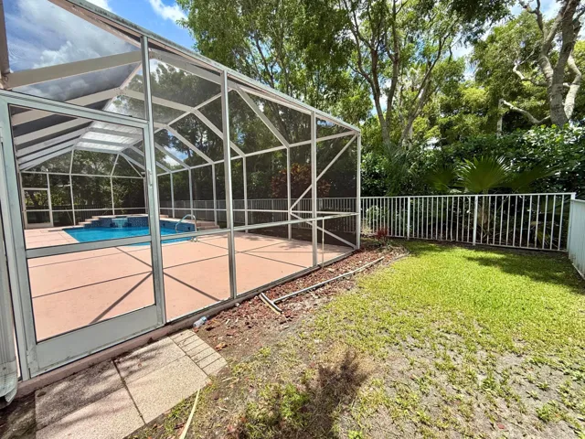 FENCED YARD