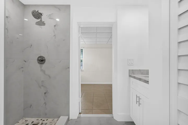 77-web-or-mls-Remodeled Primary Bathroom