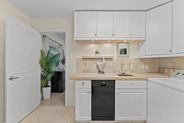 022-1638Northeast3rdAvenue-DelrayBeach-F