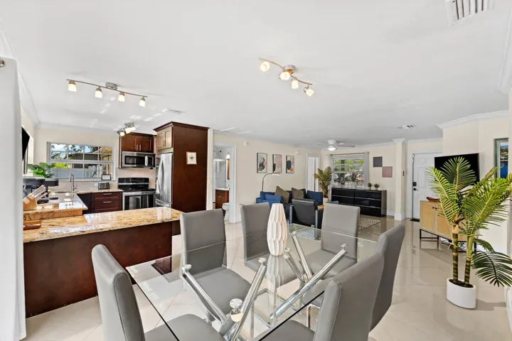 012-1638Northeast3rdAvenue-DelrayBeach-F