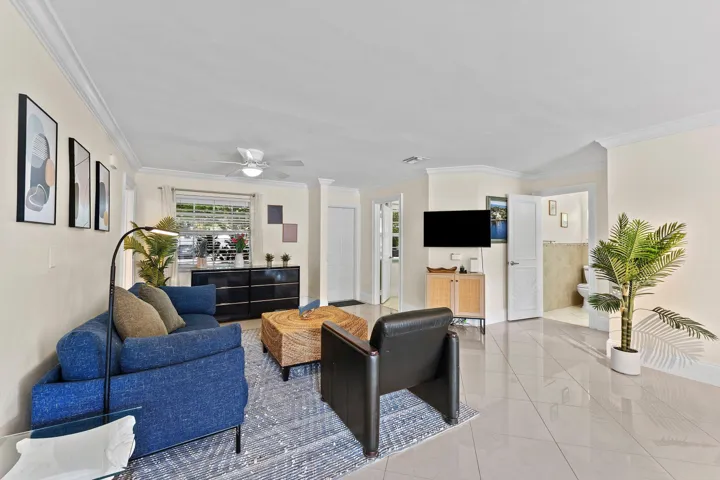 009-1638Northeast3rdAvenue-DelrayBeach-F