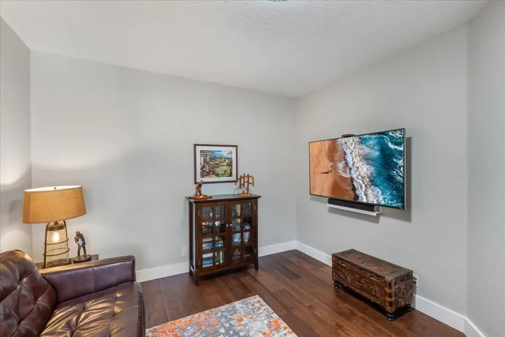 3rd Bedroom/office