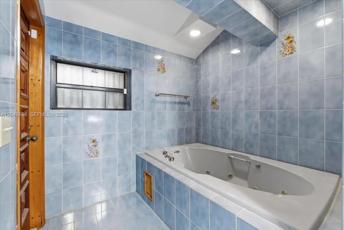 Property photo 69