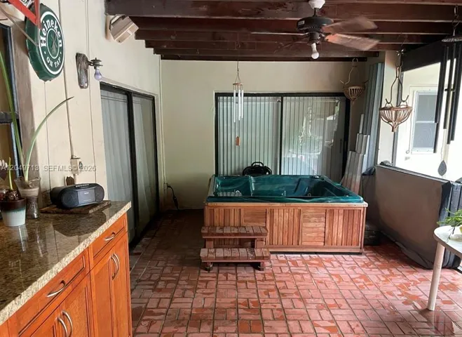 SCREENED PORCH