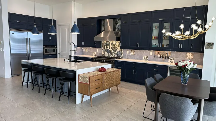 19_87700100_18_1783447116