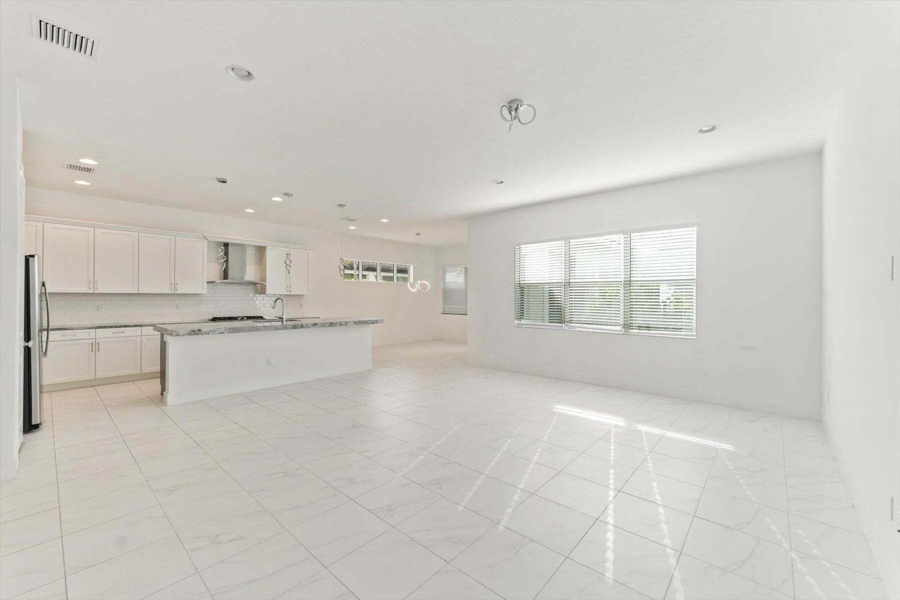 13461 Machiavelli Way (12)