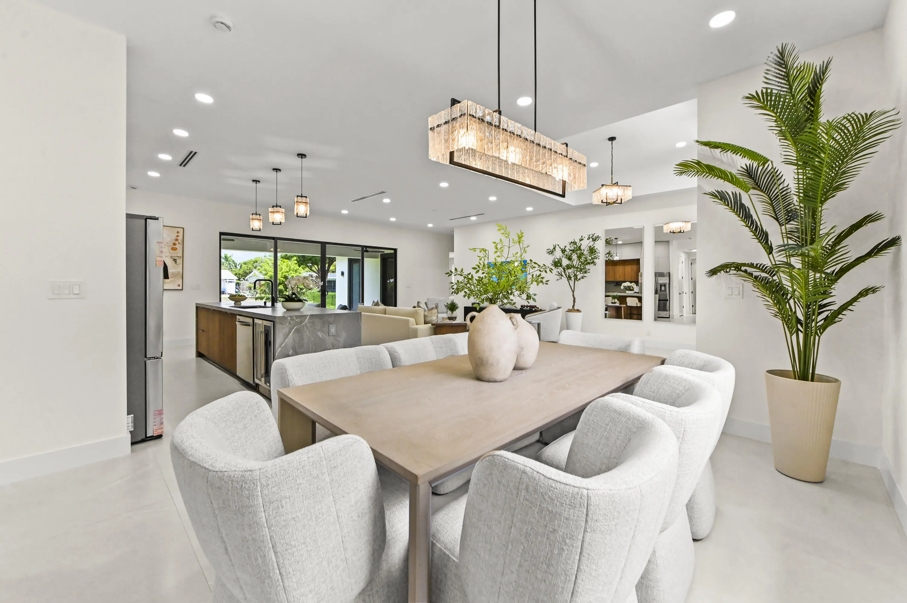 15 Dining room 02