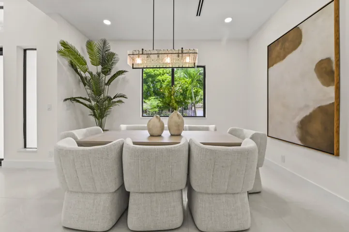 14 Dining room 01