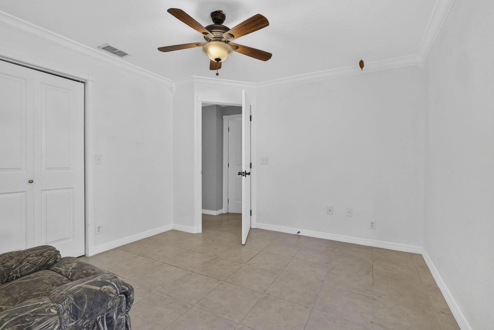 9-web-or-mls-BS1A5829