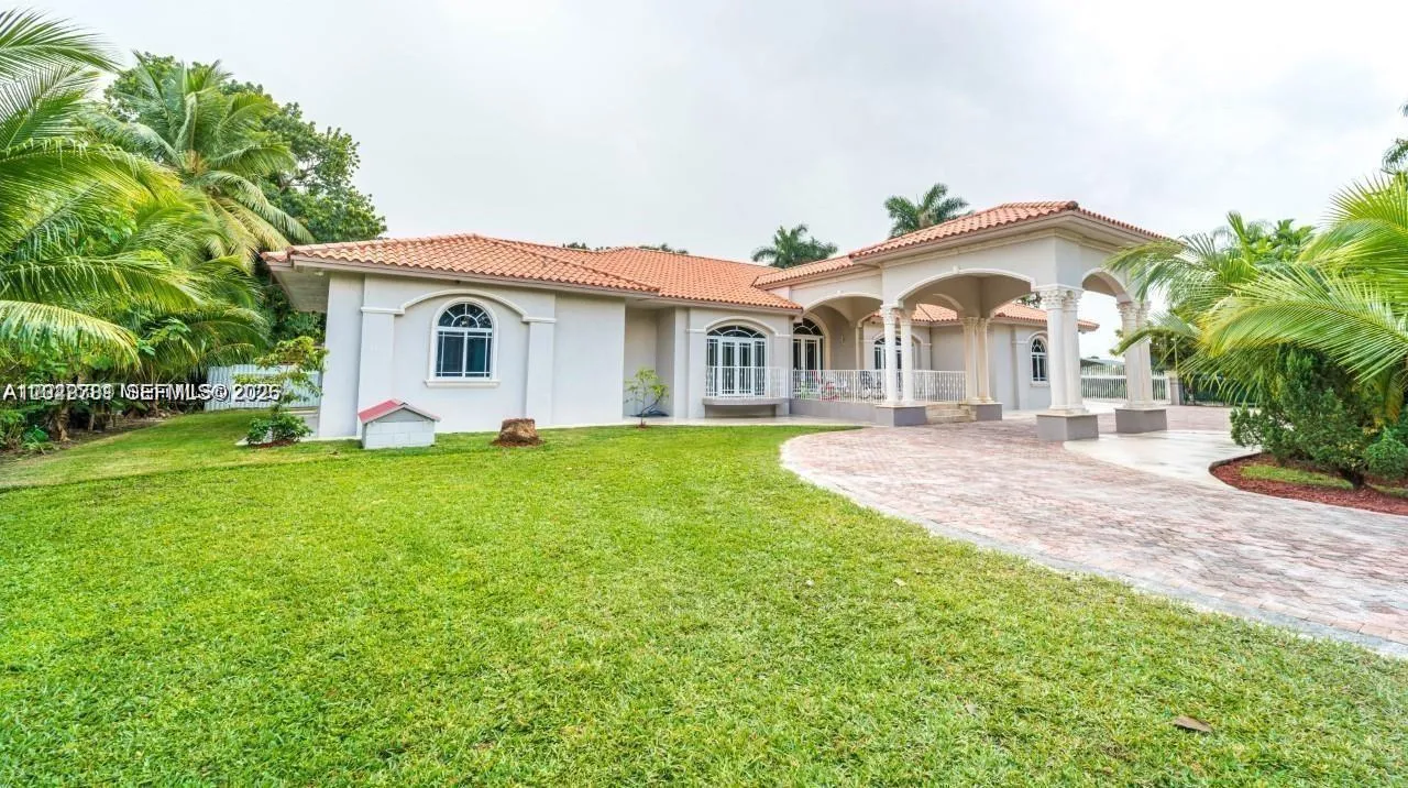 Property photo 12