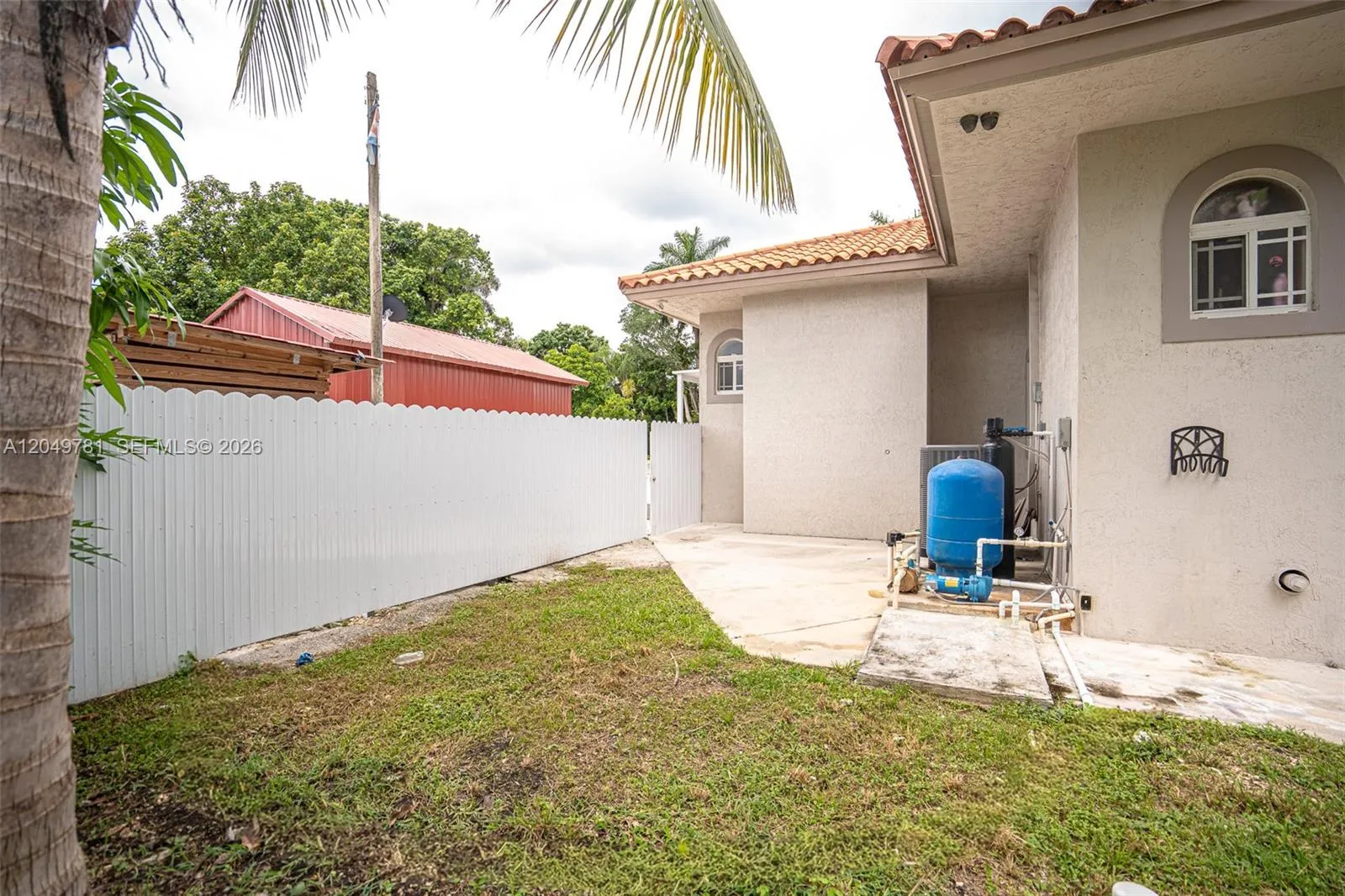 Property photo 63