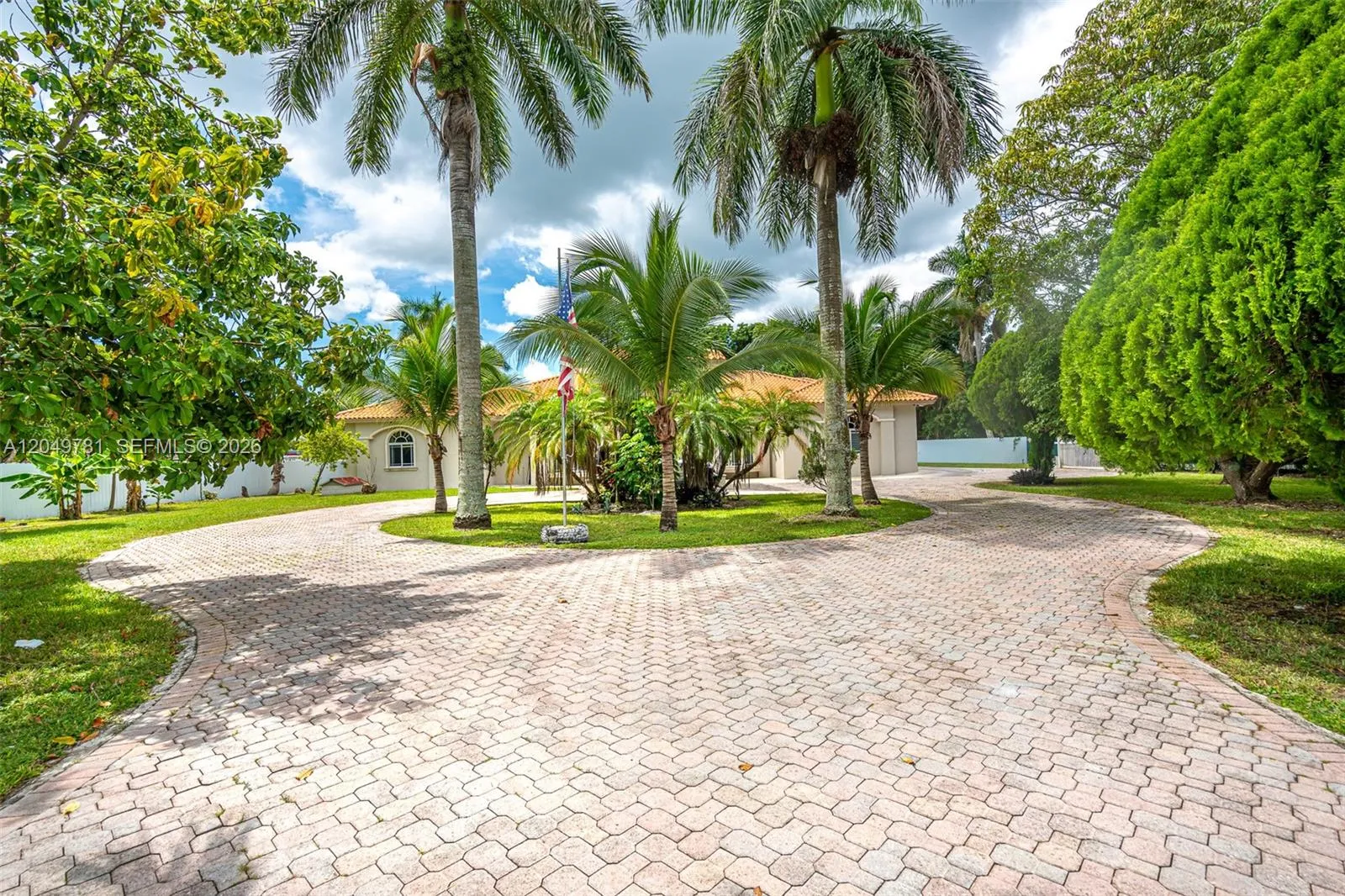 Property photo 25