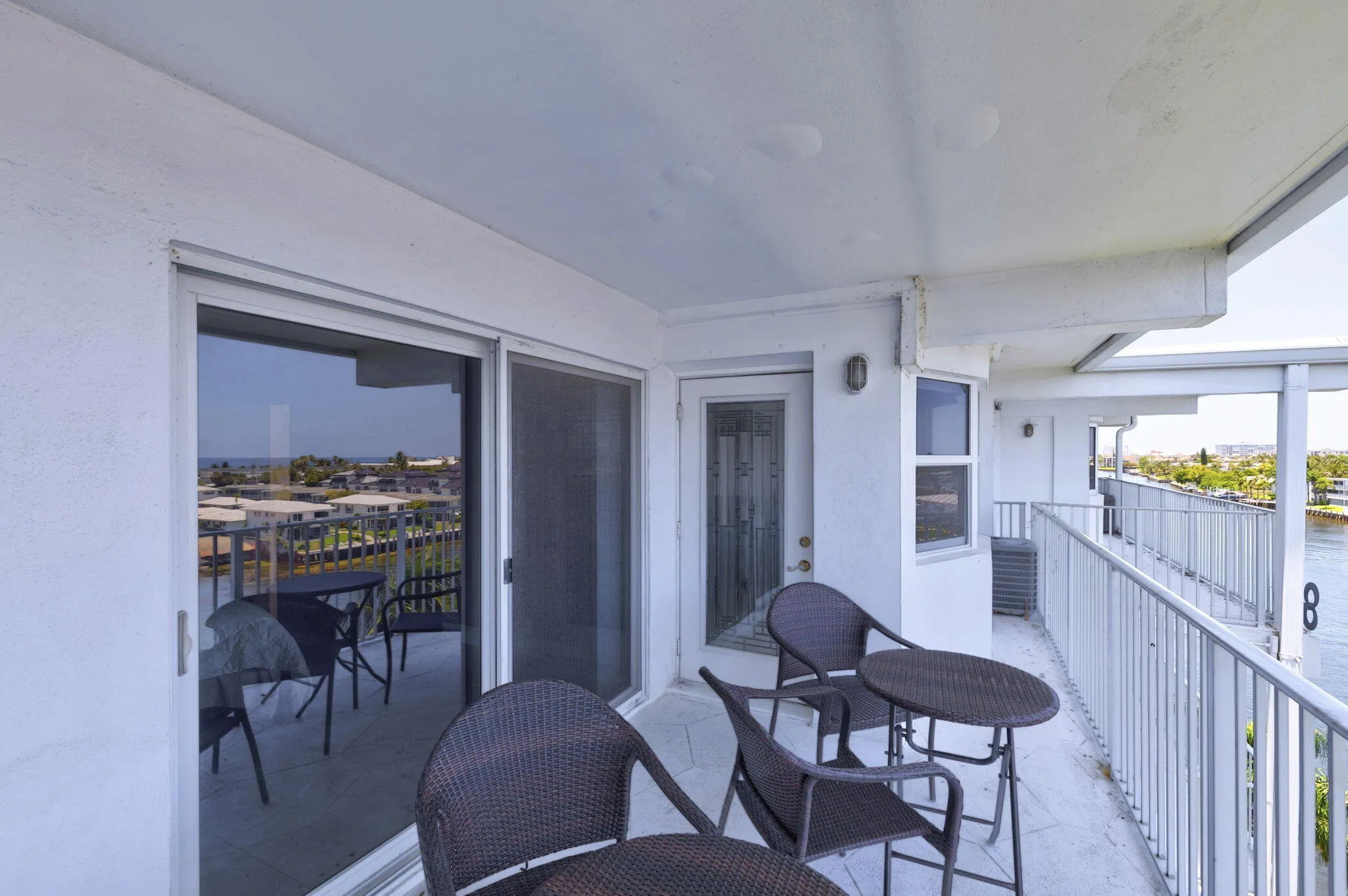 PENTHOUSE CONDO