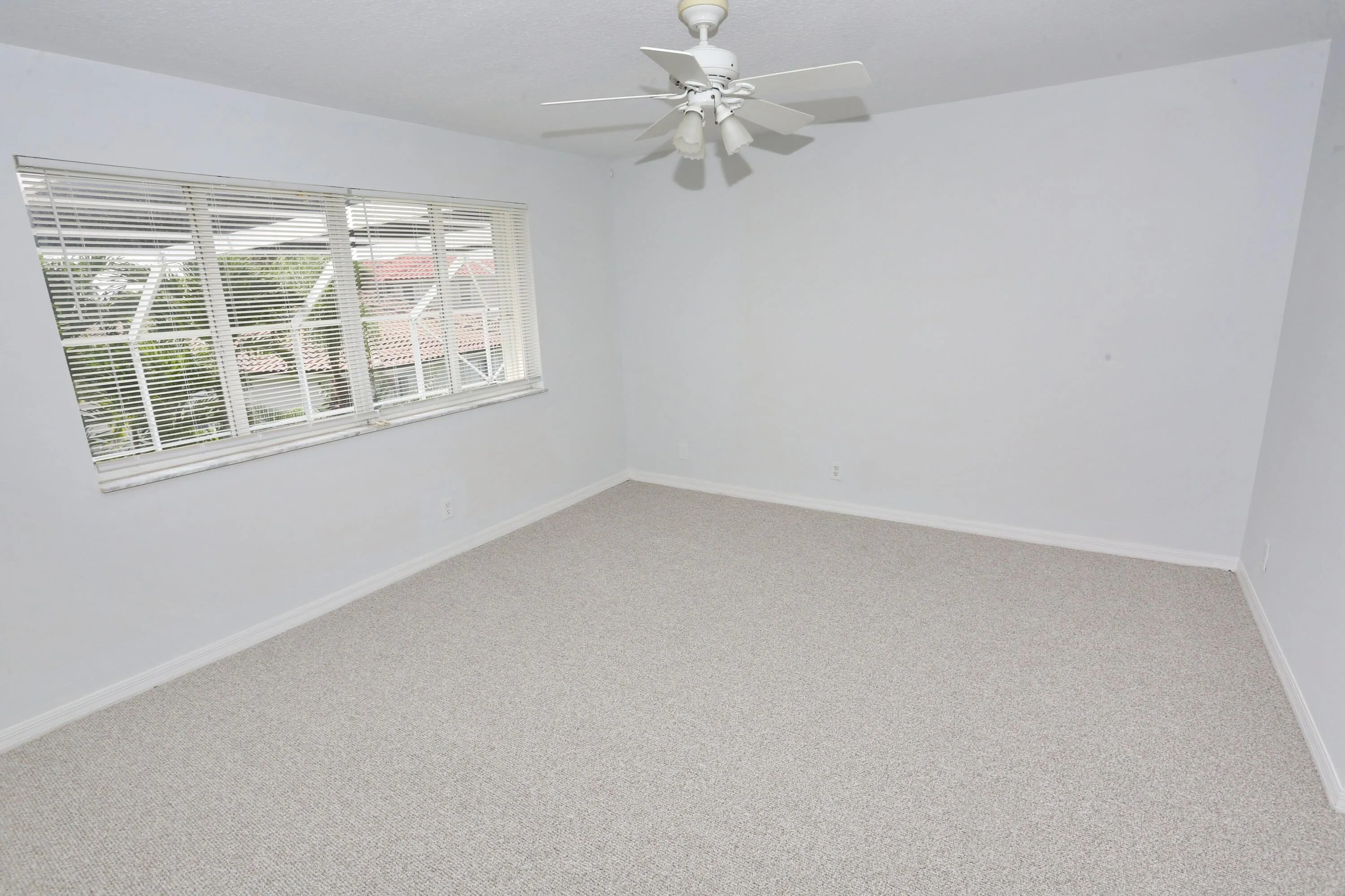 ALL 4 BEDROOMS ON 2ND FLOOR