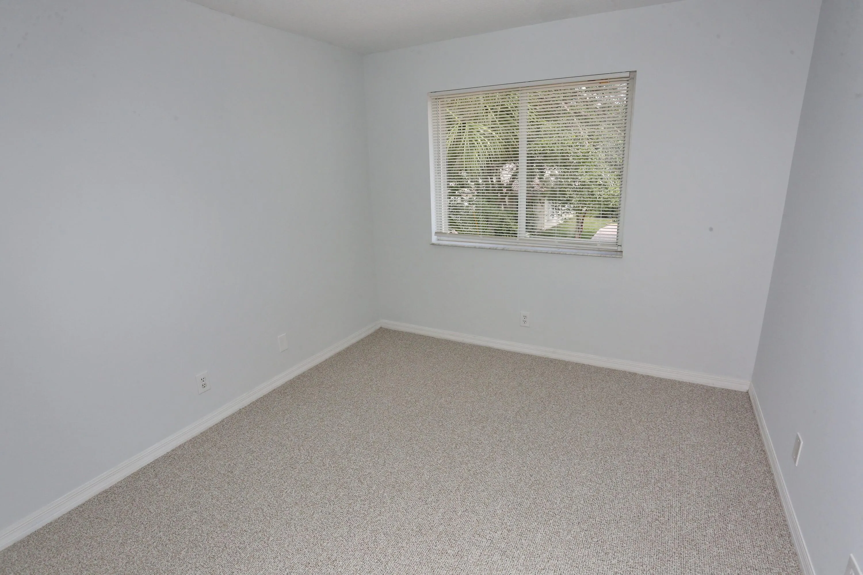 BEDROOM 2 OF 4