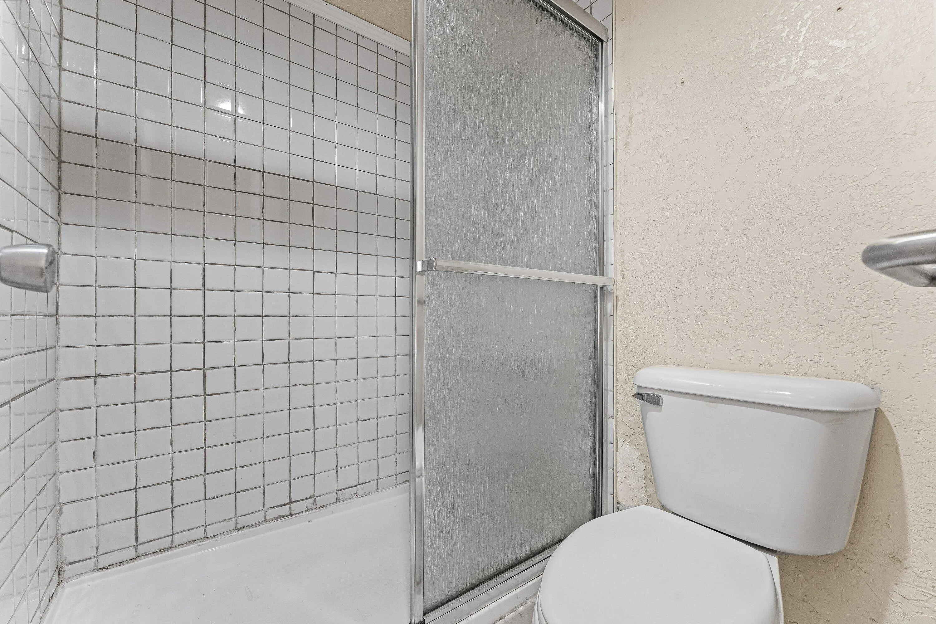 024-1400SaintCharlesPlace-616-PembrokePi
