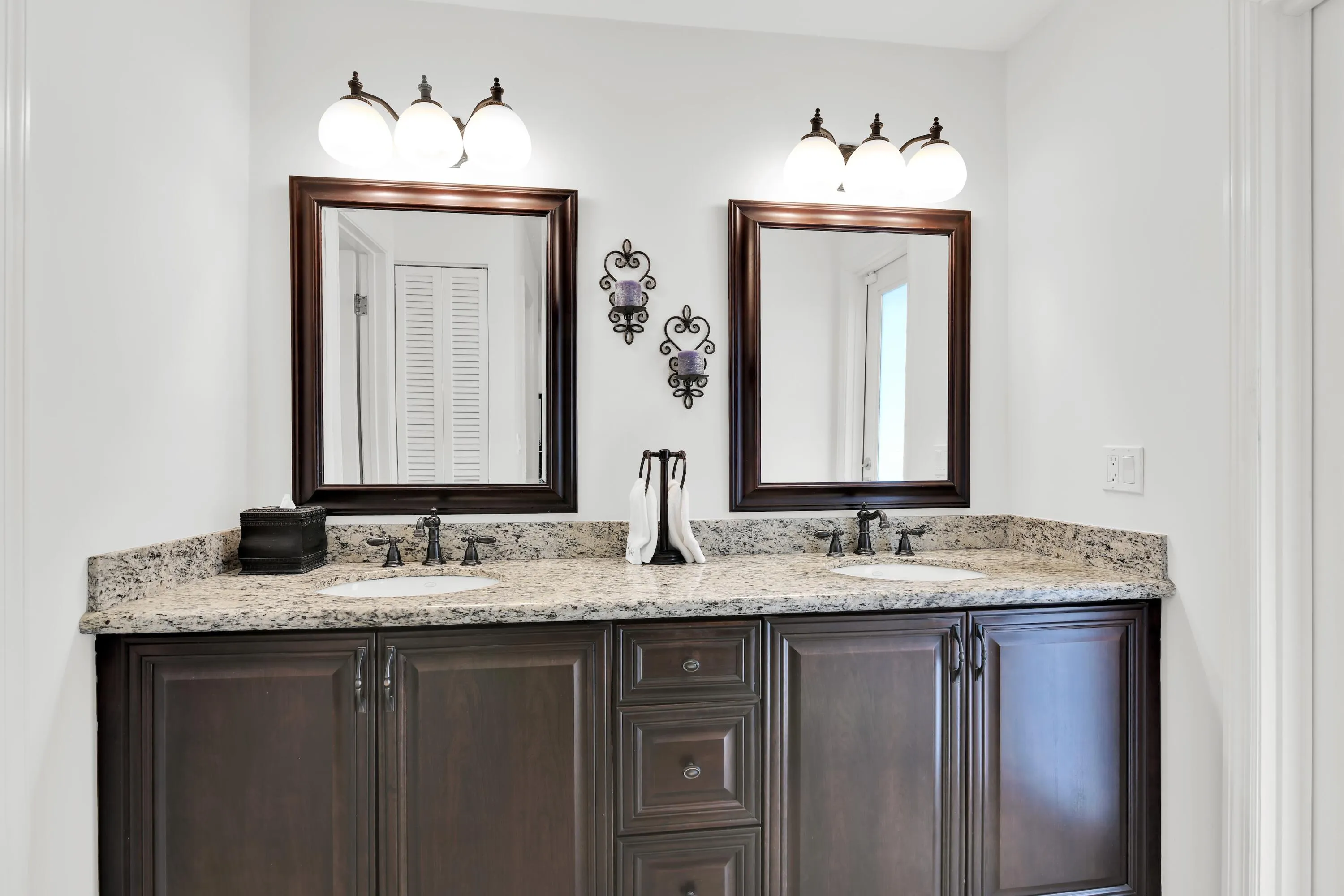 8975 NW First St Coral Springs 85