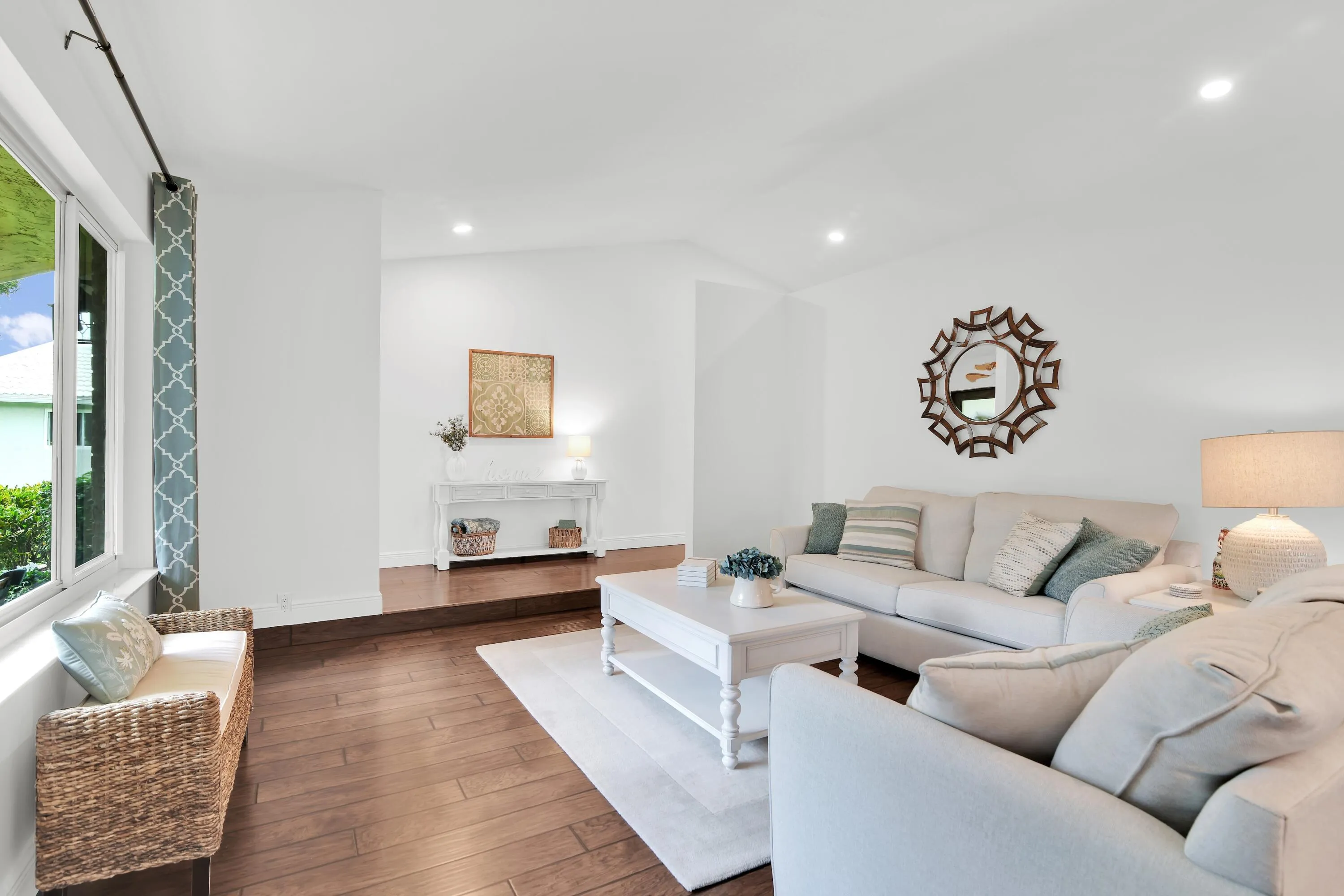 8975 NW First St Coral Springs 37