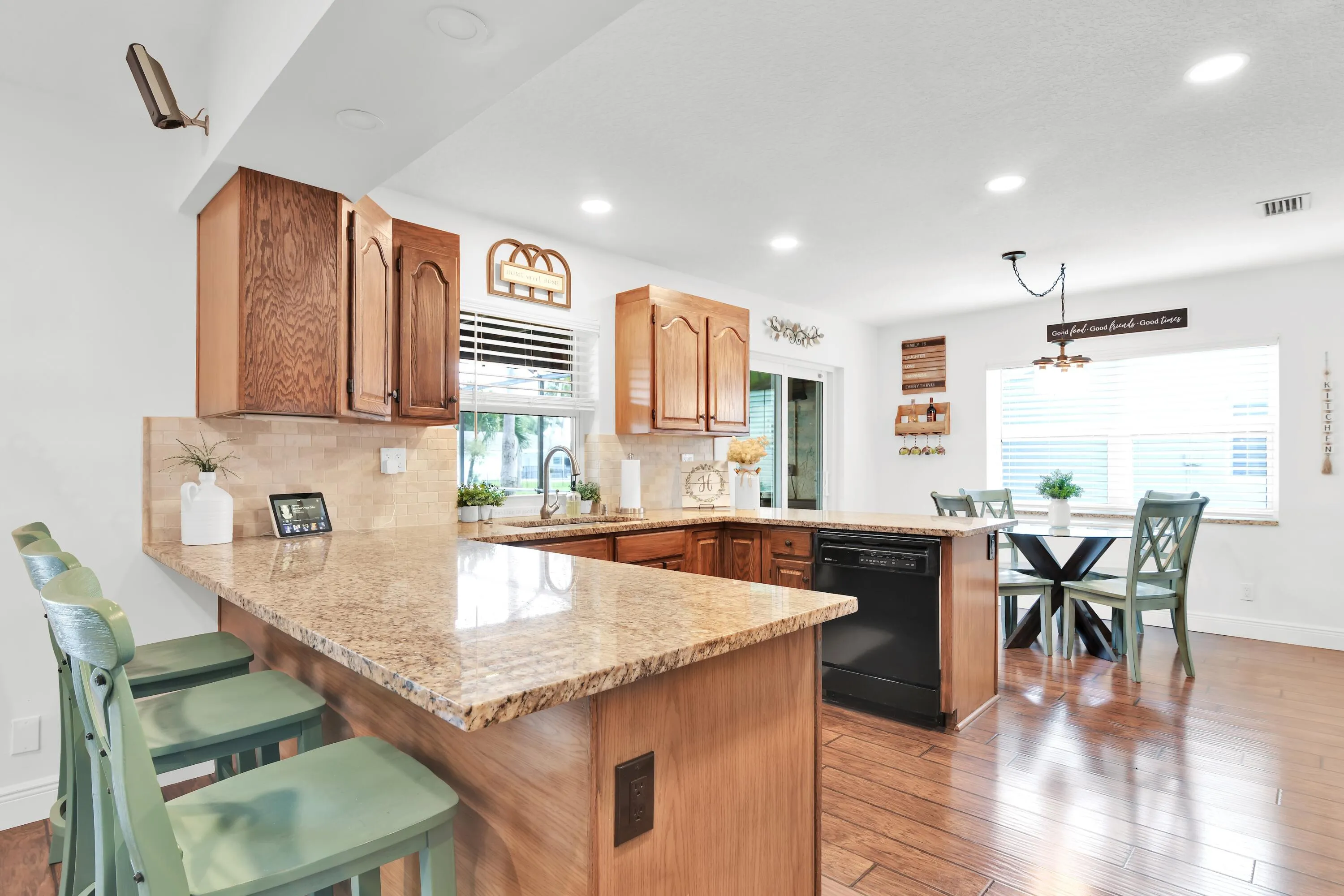 8975 NW First St Coral Springs 53