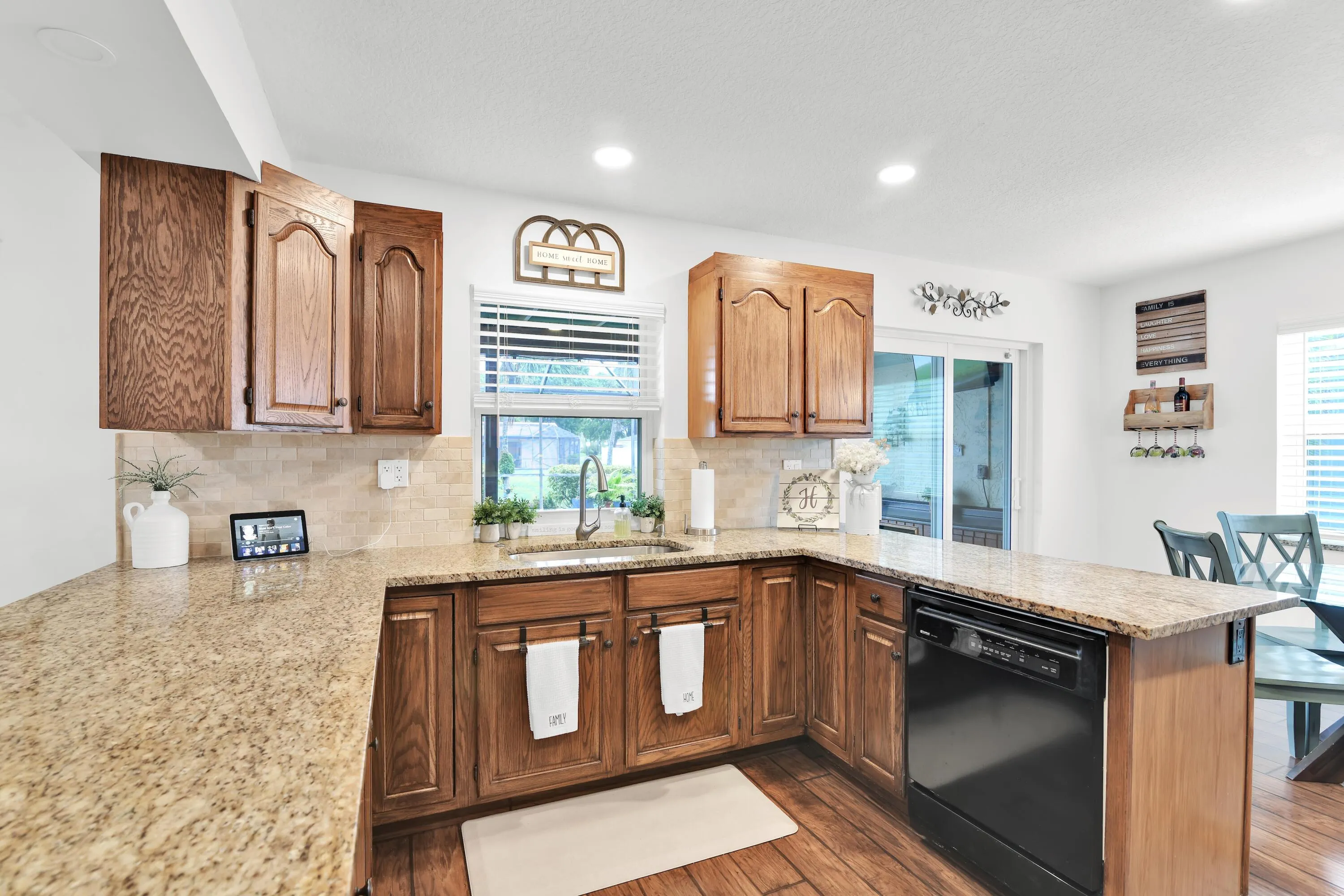 8975 NW First St Coral Springs 56