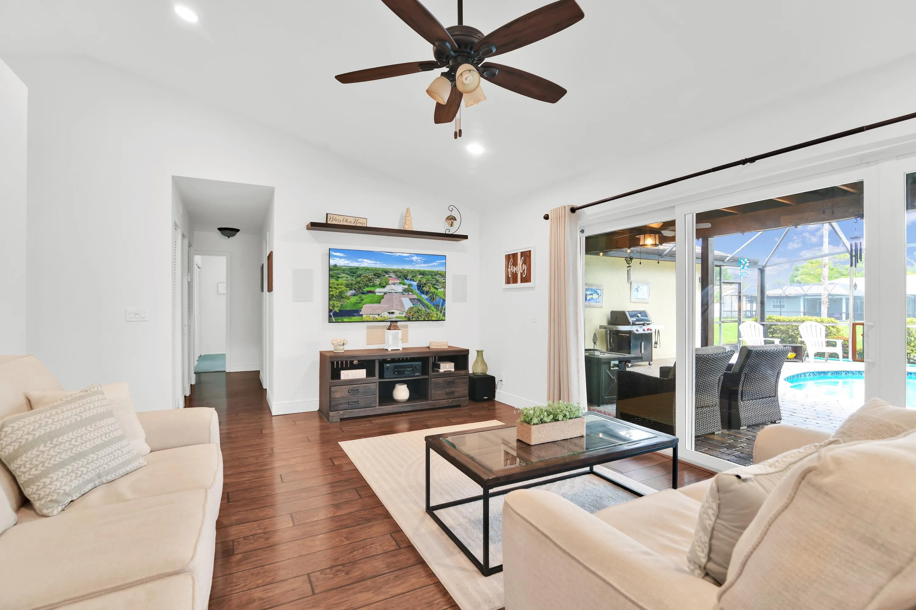 8975 NW First St Coral Springs 51