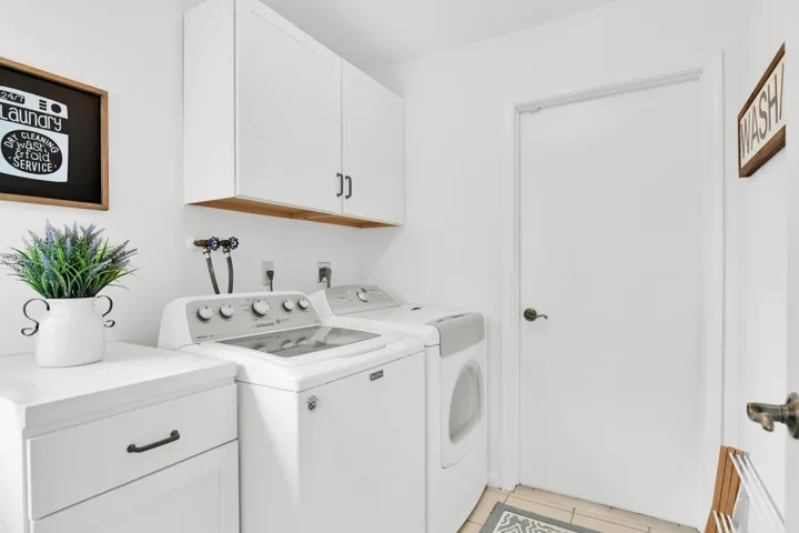 8975 NW First St Coral Springs 45
