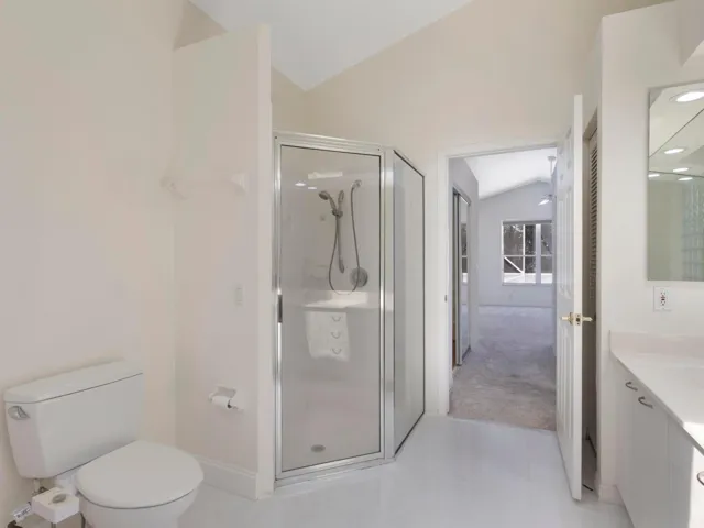 Principal Bathroom
