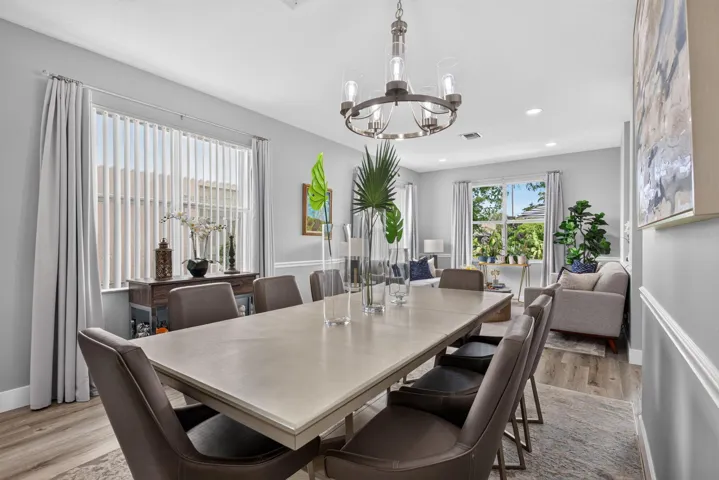 14-web-or-mls-9736-3599
