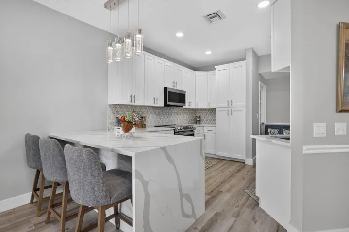 25-web-or-mls-9736-3651