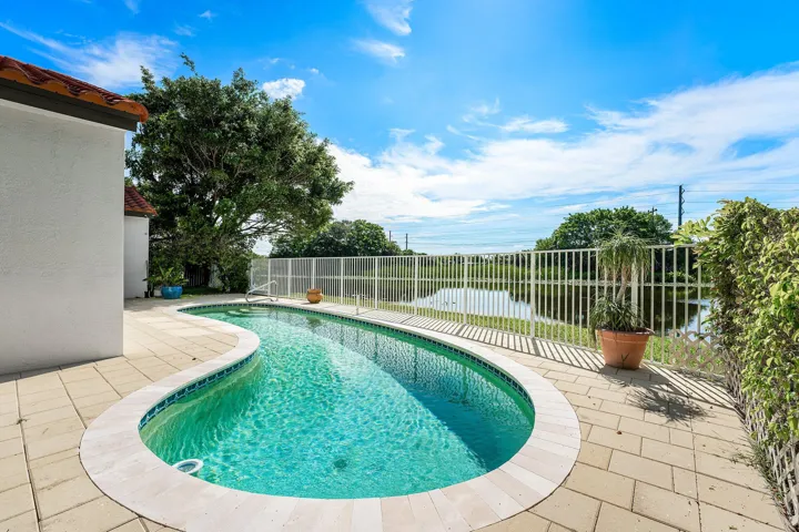 006-18724SeaTurtleLane-BocaRaton-FL-3349