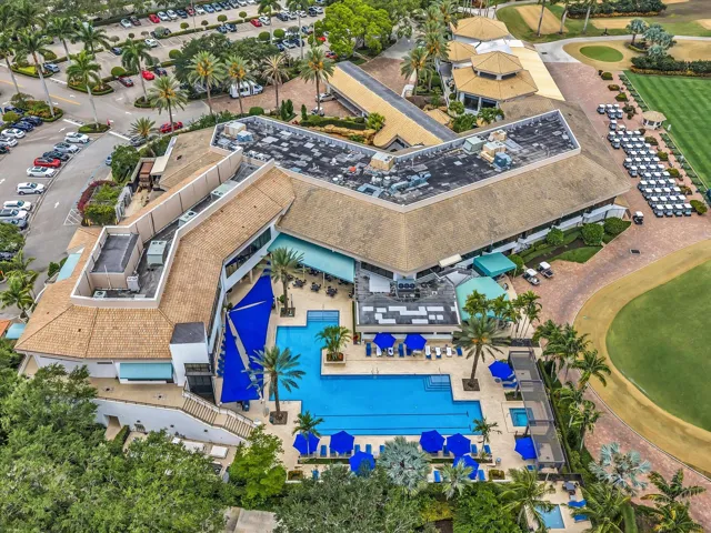 Country Club Pool and Health Center