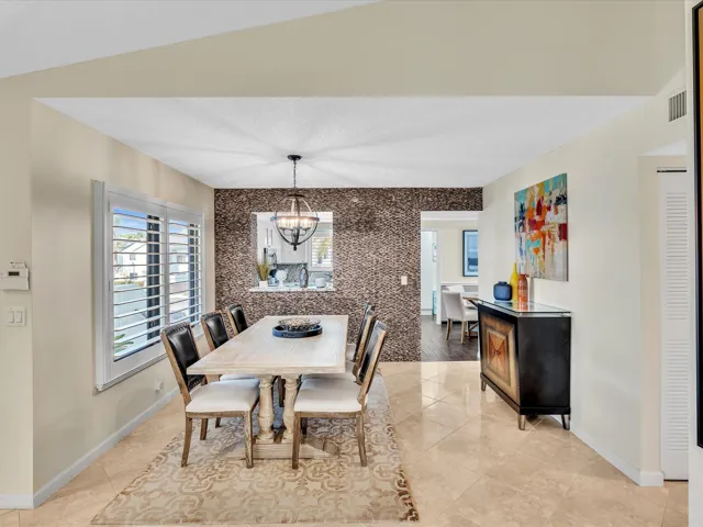 Oversized Dining Area